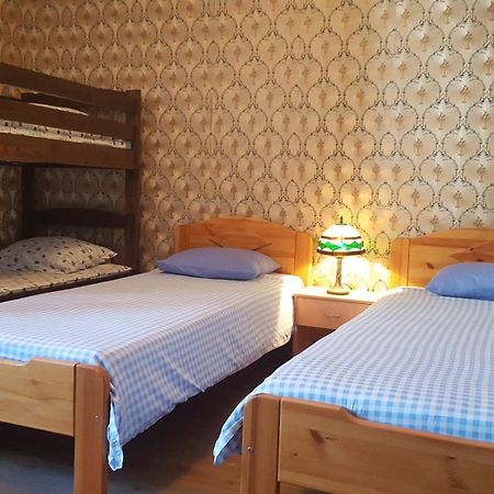 Deluxe Apartments In The City Center With Balcony Parnu Exterior photo