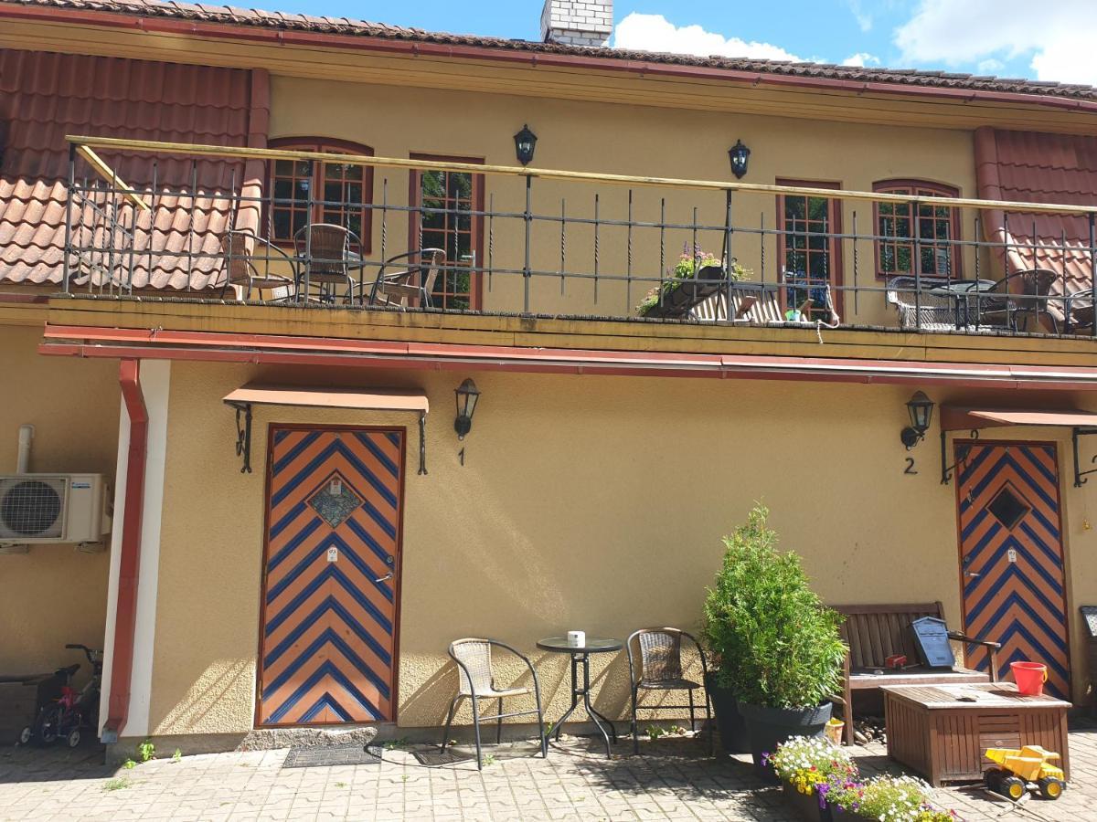 Deluxe Apartments In The City Center With Balcony Parnu Exterior photo