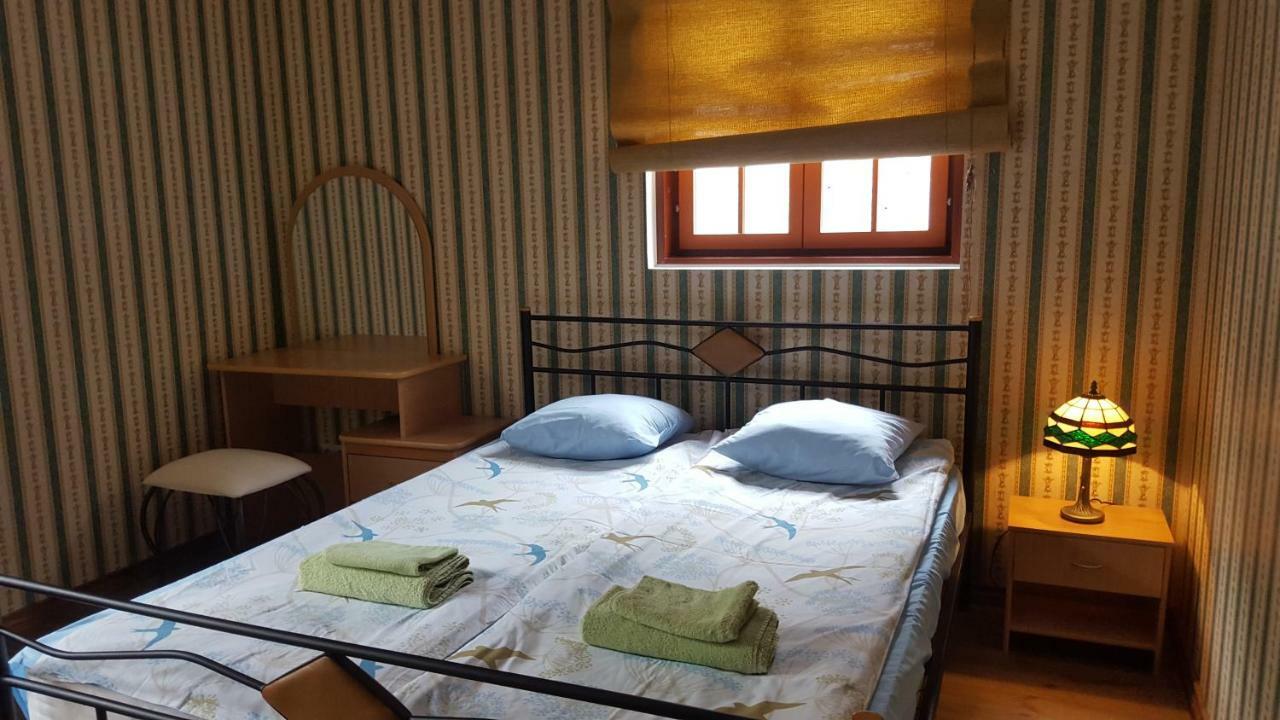 Deluxe Apartments In The City Center With Balcony Parnu Exterior photo